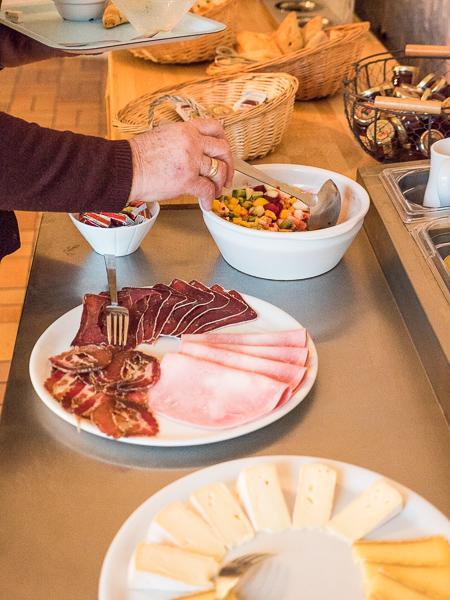 Hotel Restaurant Les Alpins Saint-Julien-en-Beauchêne エクステリア 写真